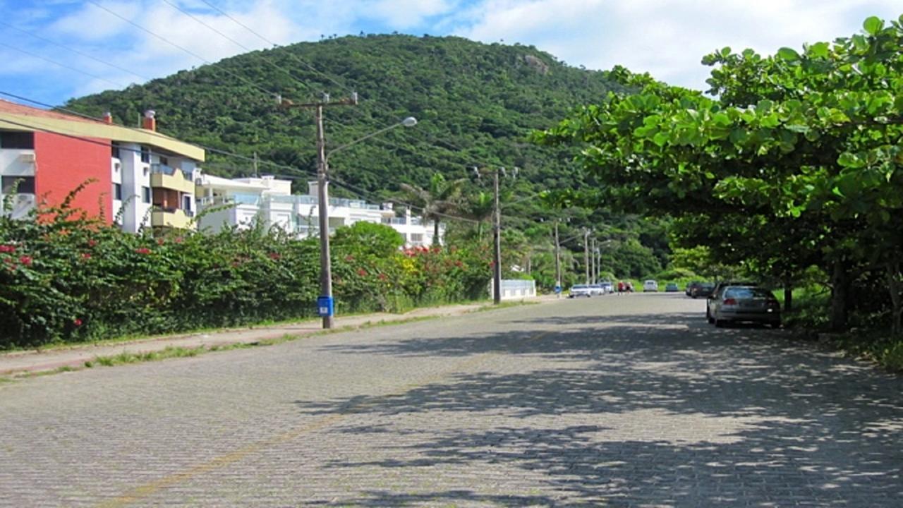 Linda Cobertura Frente Mar Com Piscina Privativa E Pe Na Areia! Lejlighed Florianópolis Eksteriør billede