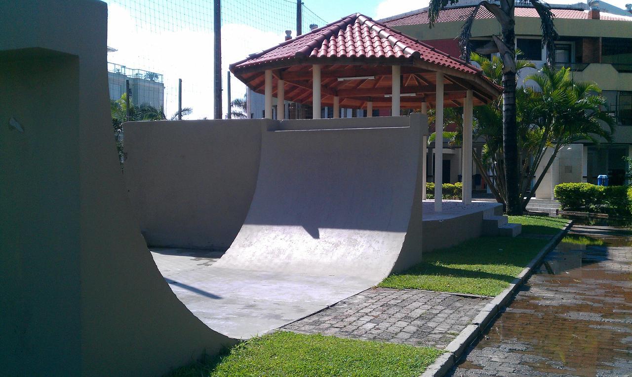 Linda Cobertura Frente Mar Com Piscina Privativa E Pe Na Areia! Lejlighed Florianópolis Eksteriør billede